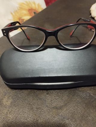 Occhiali LOOK Italia neri e rossi