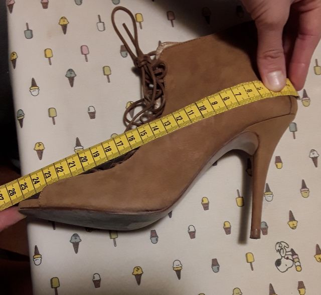 Sandálias marrons com cano número 38 ZARA