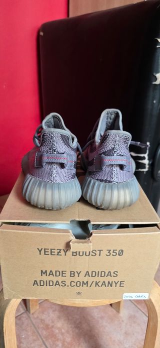 Adidas Yeezy Boost 350 V2
