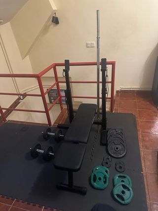 Banco press banca + mancuernas + suelo