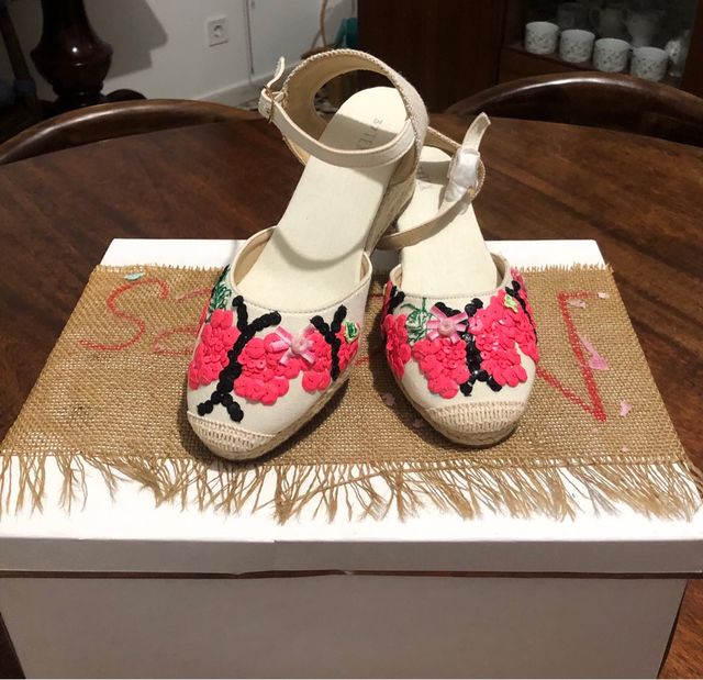 Alpargatas niña-flores-talla 35