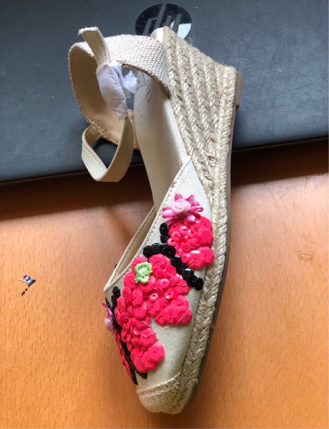 Alpargatas niña-flores-talla 35