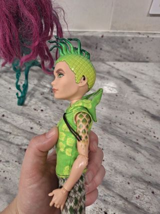 Muñecas Monster y caballo