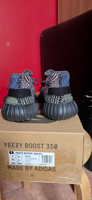 Adidas Yeezy Boost 350 multicolor