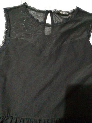 Vestido ONLY negro c/transparencias