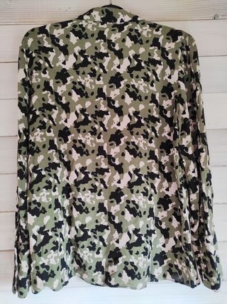 Camisa militar verde oliva