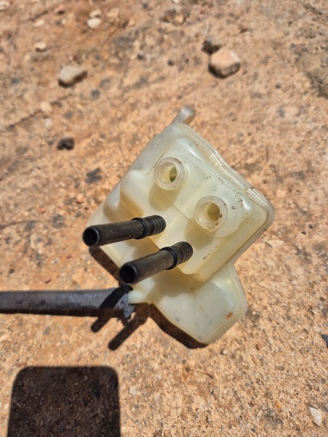 Reservatório Óleo Travões VW Golf 3