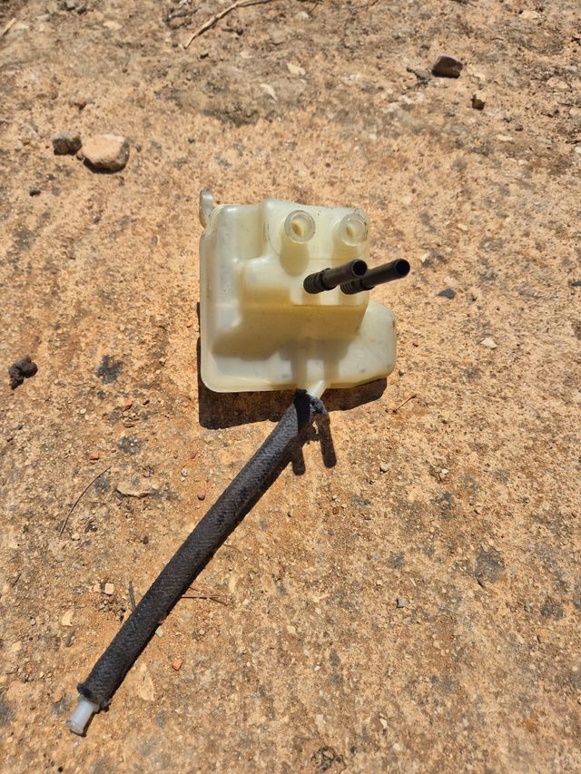 Reservatório Óleo Travões VW Golf 3