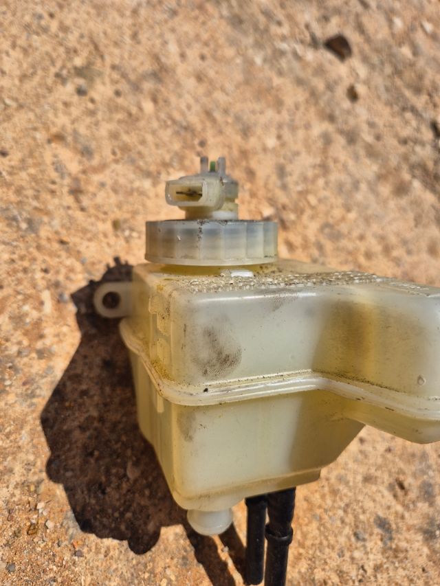 Reservatório Óleo Travões VW Golf 3