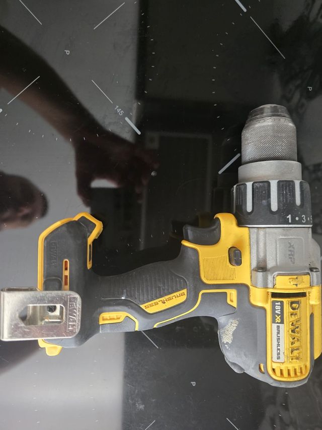 Taladro percutor Dewalt Brushless