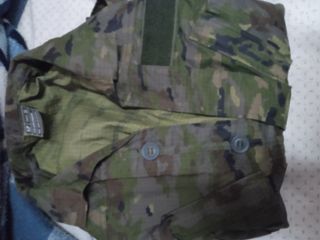 Ropa militar camuflaje