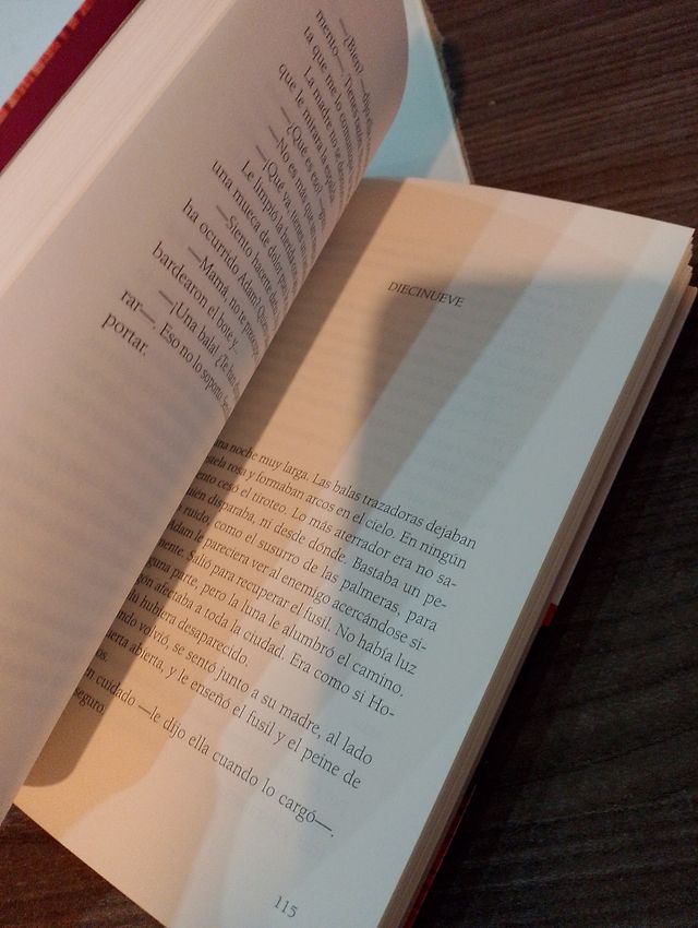 Amanecer en Pearl Harbor (Alandar) (Spanish Edi...