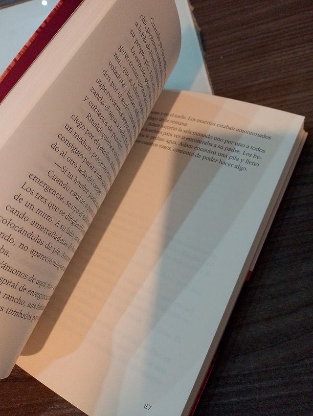 Amanecer en Pearl Harbor (Alandar) (Spanish Edi...