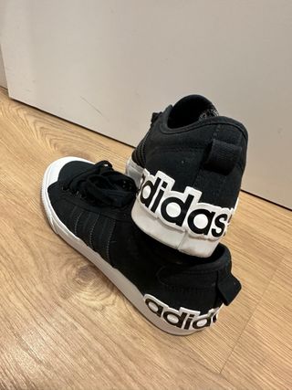 Zapatillas Adidas negras original 
