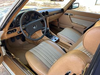 Mercedes-Benz  300SL W107