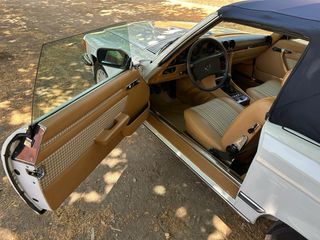 Mercedes-Benz  300SL W107