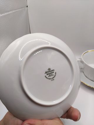 🇩🇪 2 Tazas Consomé Porcelana Dorada