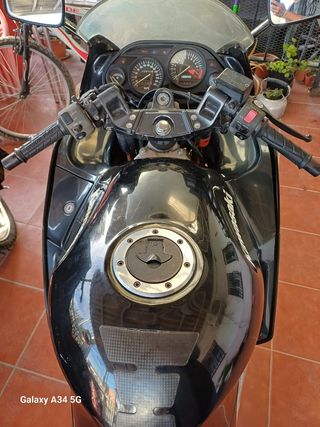 Kawasaki ZZR 600cc - Moto en buen estado