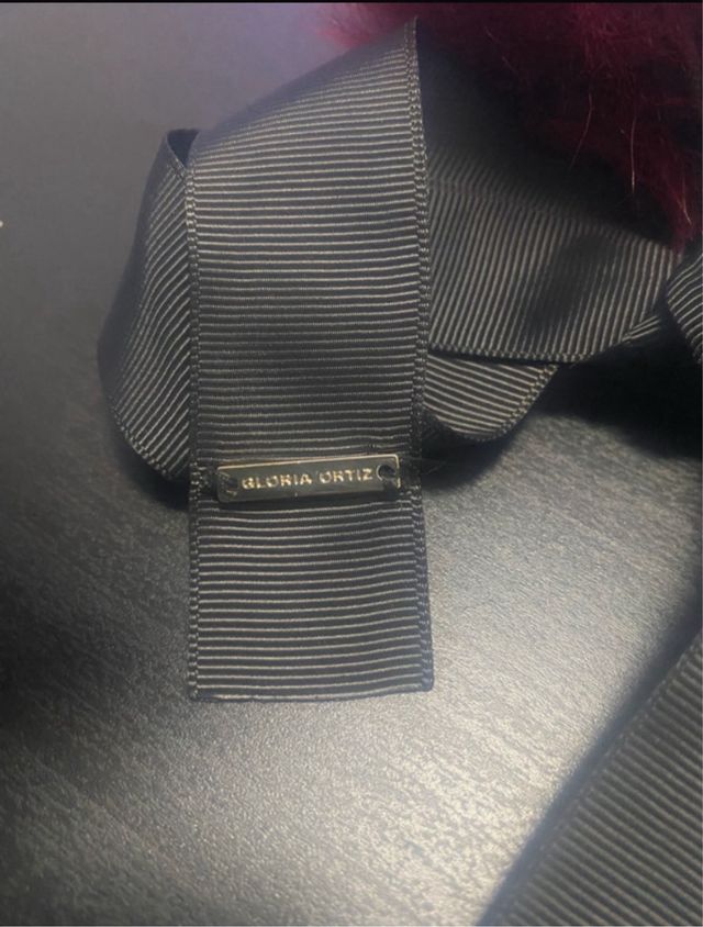 Estola de Pelo cordeiro Vermelha - Gloria Ortiz