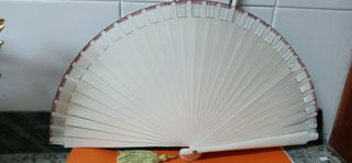 Abanico pintado a mano