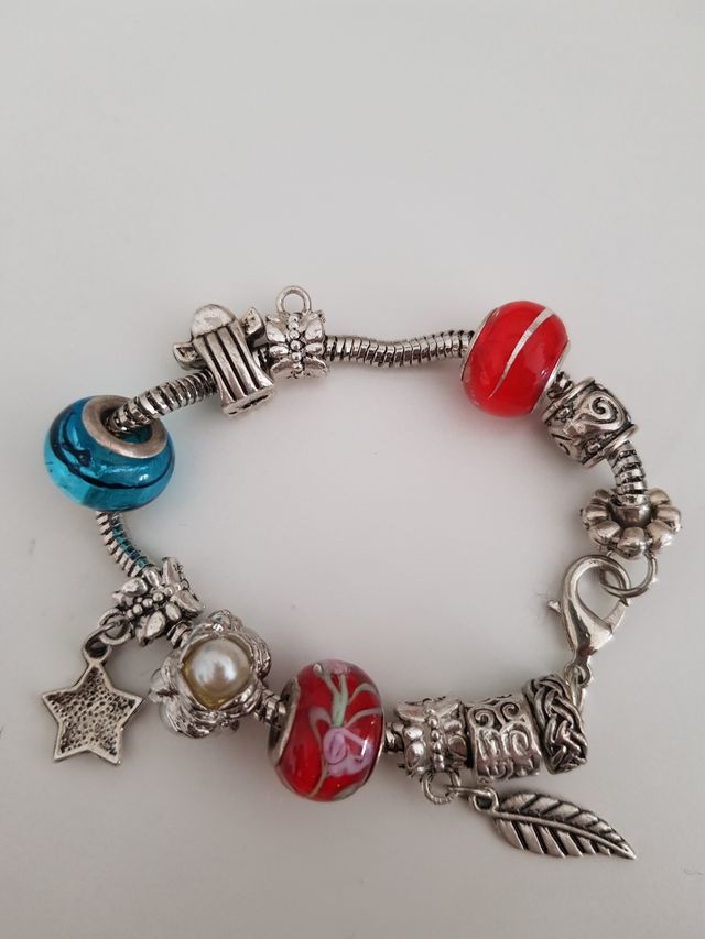 Pulsera a estrenar.