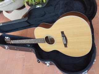Guitarra Eastman AC122 Acústica