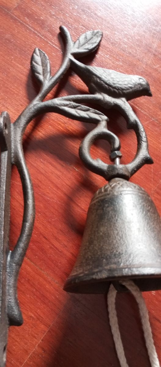 Campana Pared Hierro Fundido