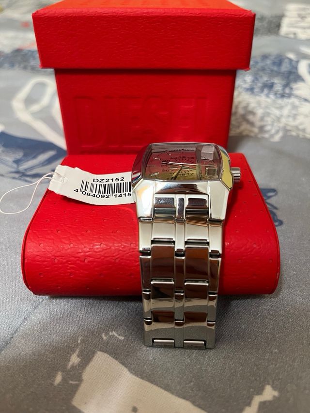 Reloj Diesel DZ2152 - Dorado y Plateado