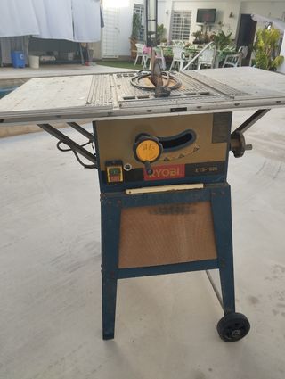 Sierra circular Ryobi ETS-1525