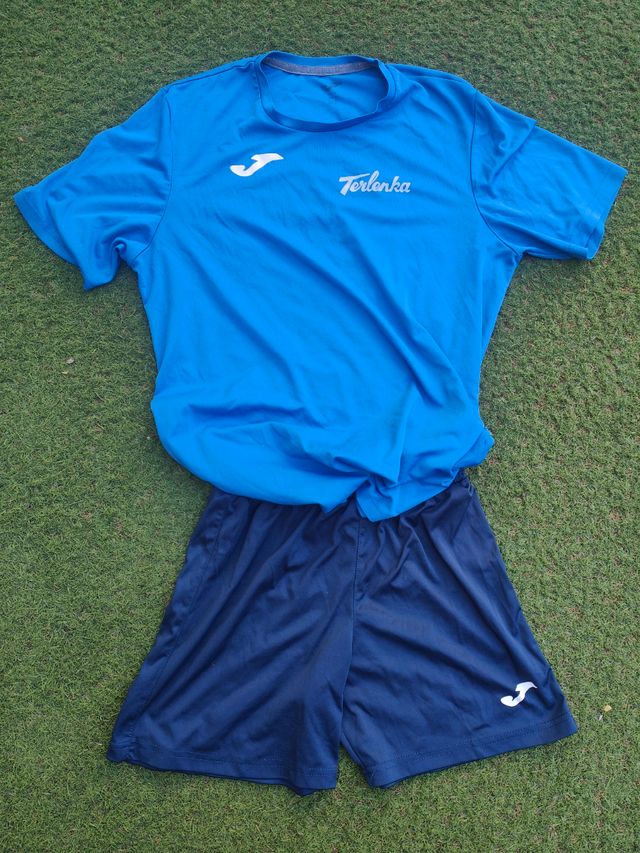 Equipación oficial fútbol club P.B. Terlenka, Joma
