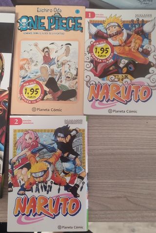 Varios comics y mangas.