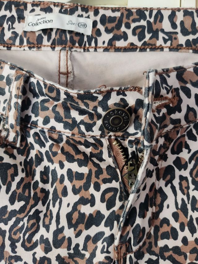 Pantalones Leopardo