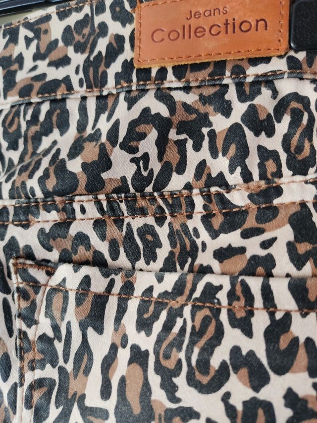 Pantalones Leopardo