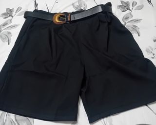 Shorts neri eleganti