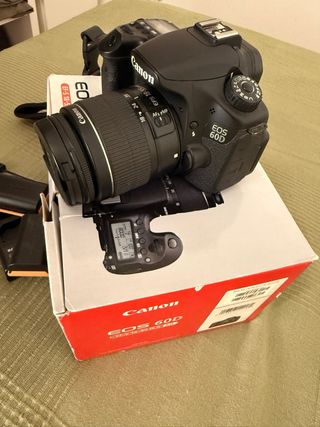 Canon EOS 60D - Cámara Réflex con objetivo