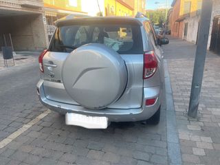 Toyota RAV4 2006