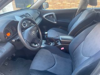 Toyota RAV4 2006
