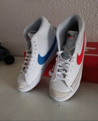 Zapatillas NIKE Blazer Mid '77
