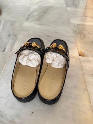 Mocasines Bottega Veneta negros
