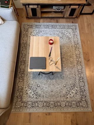 Alfombra oriental beige y gris