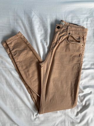 Pantalon Pitillo marrón rosado