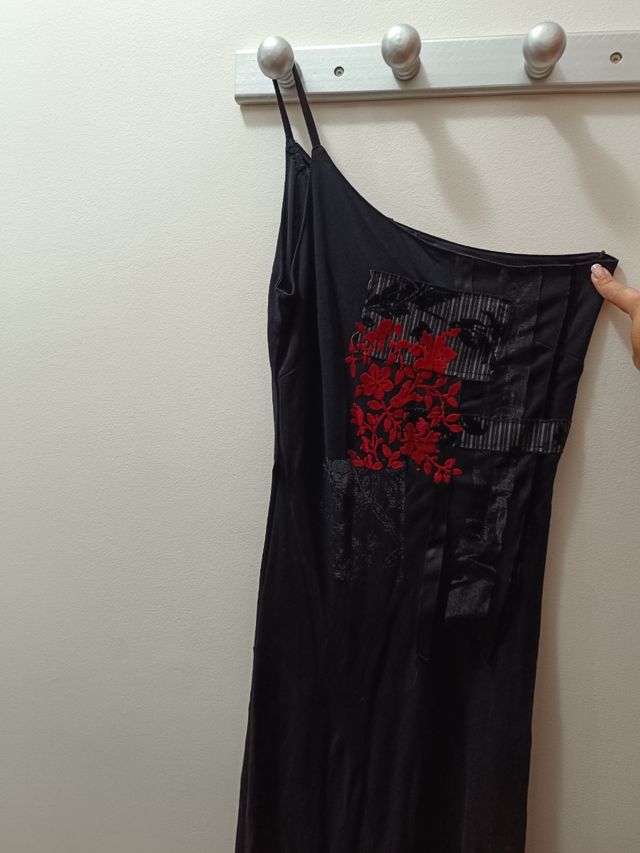 Vestido negro celebración - Rojo