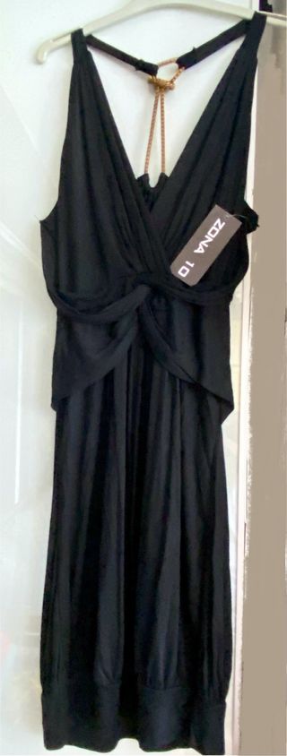 Vestido negro ZONA 10 fiesta