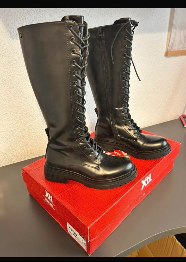 Botas altas Xti negras 38
