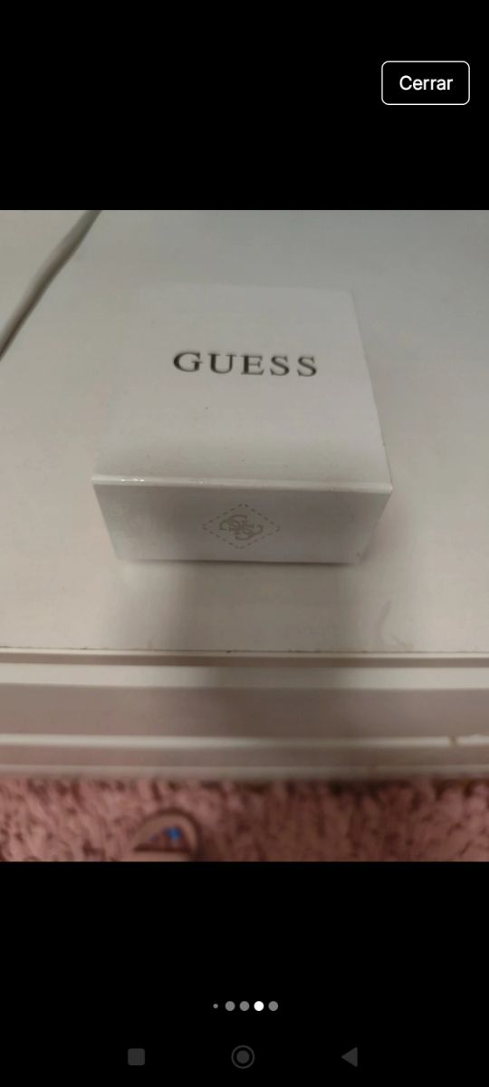 Brazalete Guess azul y plata