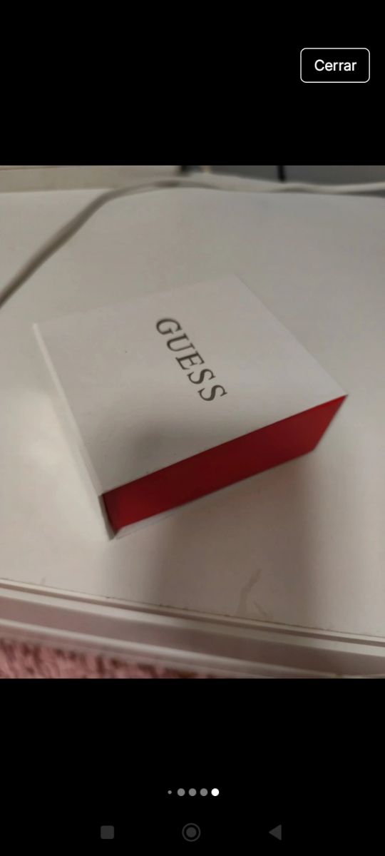 Brazalete Guess azul y plata