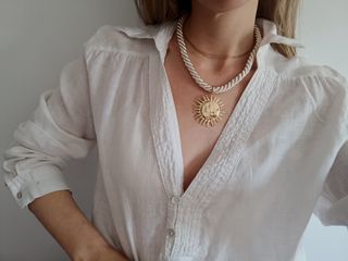 Collar Sol Dorado con Cordón