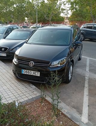 Volkswagen Touran 2011