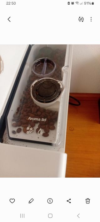 Cafetera Philips automática
Casi sin uso ,práctica