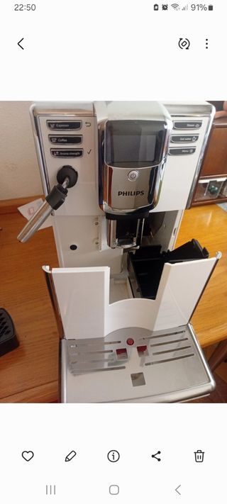 Cafetera Philips automática
Casi sin uso ,práctica